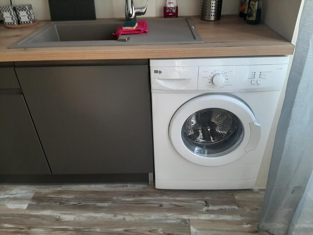 3 Apt T2 Cosy De 40 A 50 M2 Ideal Pour Un Deplacement Pro " Les Iris " Bourg-Saint-Andeol Exterior photo